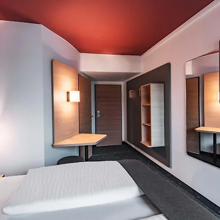 Muenchen-messe 3* Aschheim