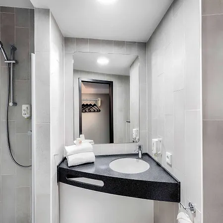 Muenchen-messe Hotel 3*