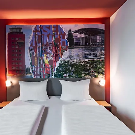 Hotel Muenchen-messe 3*